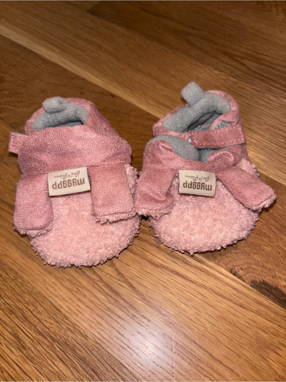Amazon Pink Sherpa Baby Slippers. 3-6 months.